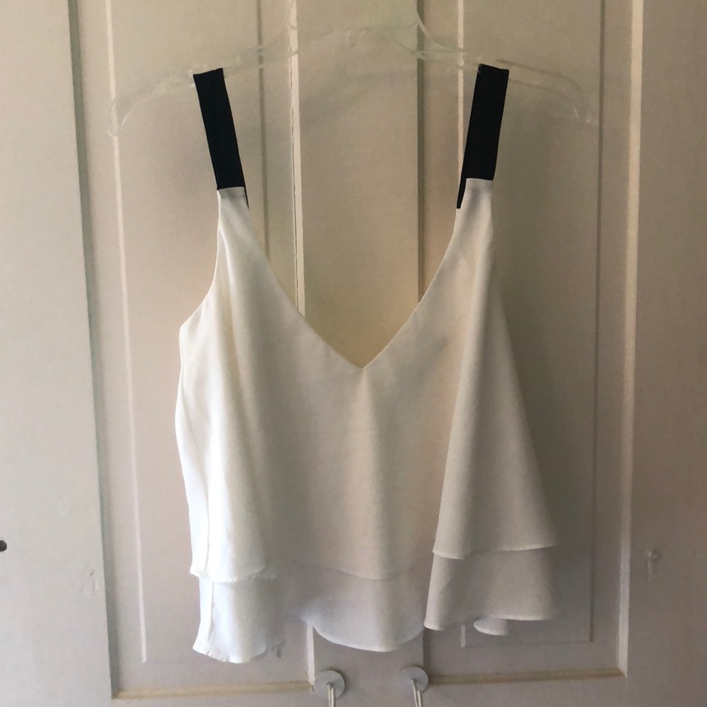 Zara cropped flowwy top